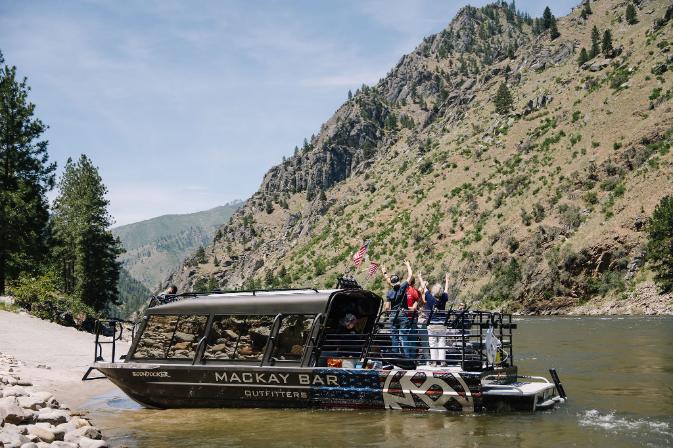 Boats and fun at Mackay Bar Ranch!