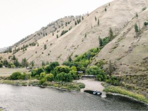 Grounds at Mackay Bar Ranch on the Salmon River