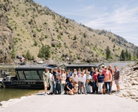 Jet Boat TOurs on Salmon River in idaho